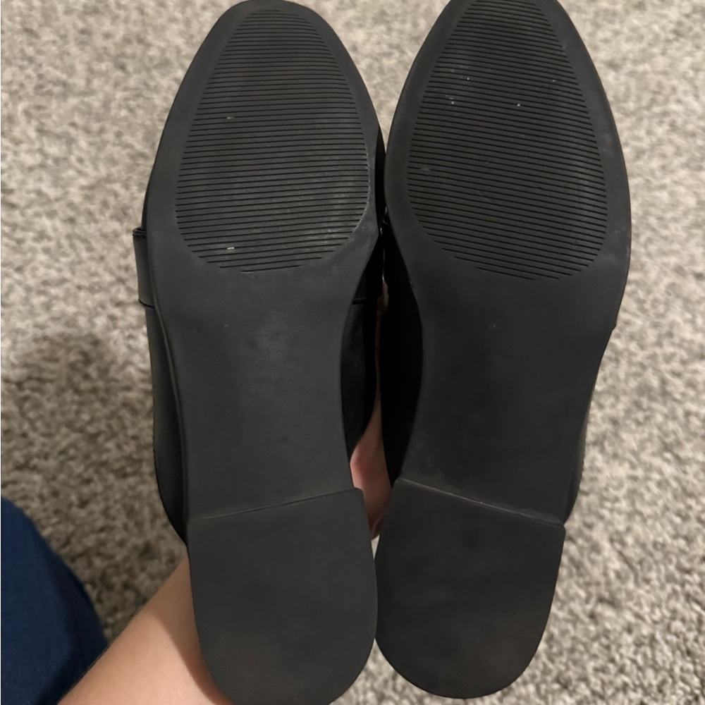 Steve Madden Merril Black Mules with Pearl Accents - Picture 3 of 5